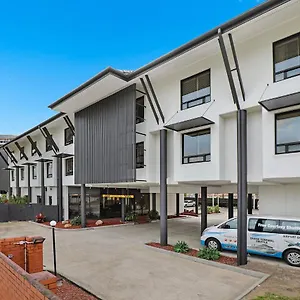 https://kingsford-smith-motel.queenslandhotels.net