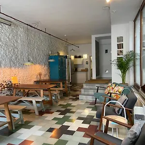 Hostel Amazigh & En-suite With Self-catering Kitchen & Laundry